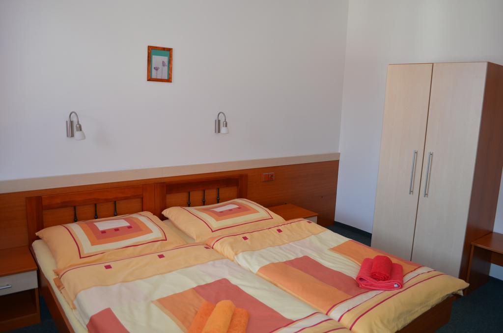 Hotel U Kapra Lázne Belohrad Quarto foto