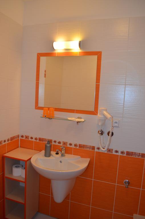 Hotel U Kapra Lázne Belohrad Quarto foto
